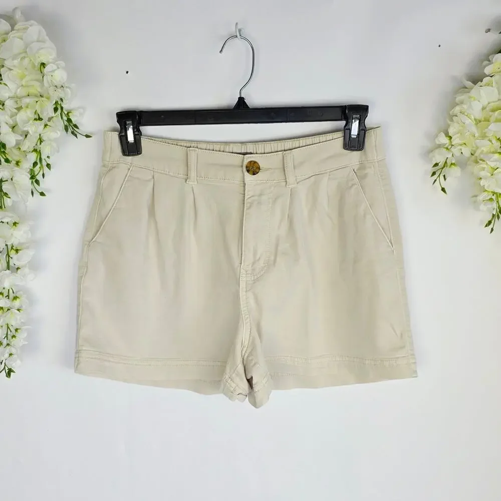 Maurices Khaki Shorts Size 10 Beige Pleated High Rise Pockets Casual Minimalist